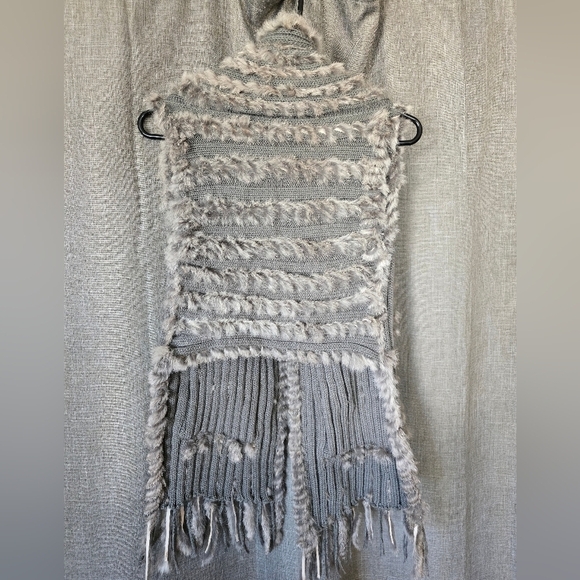 Casting Wool & Rabbit Fur Shawl Cardigan Grey Size Small Fringe - Picture 4 of 6